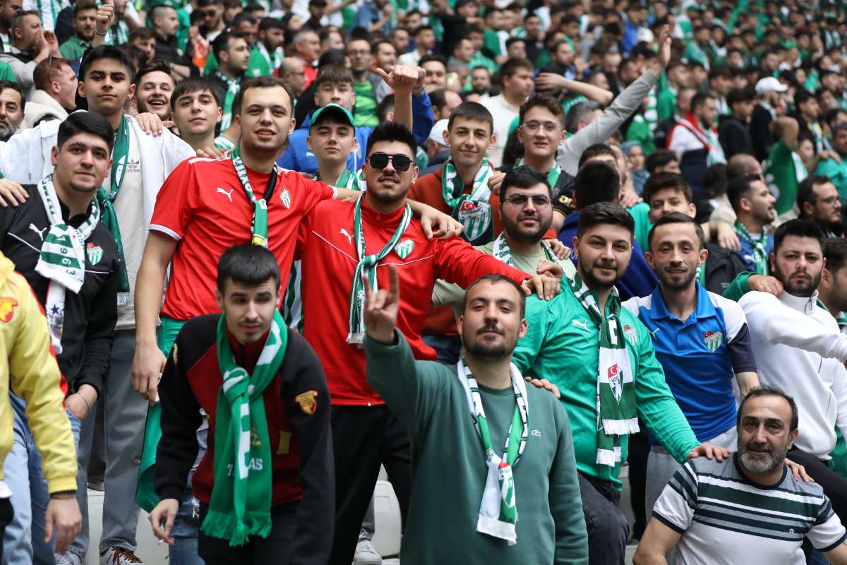 (FOTO GALERİ) BURSASPOR - 23 ELAZIĞ FK TARAFTAR FOTOĞRAFLARI - 2