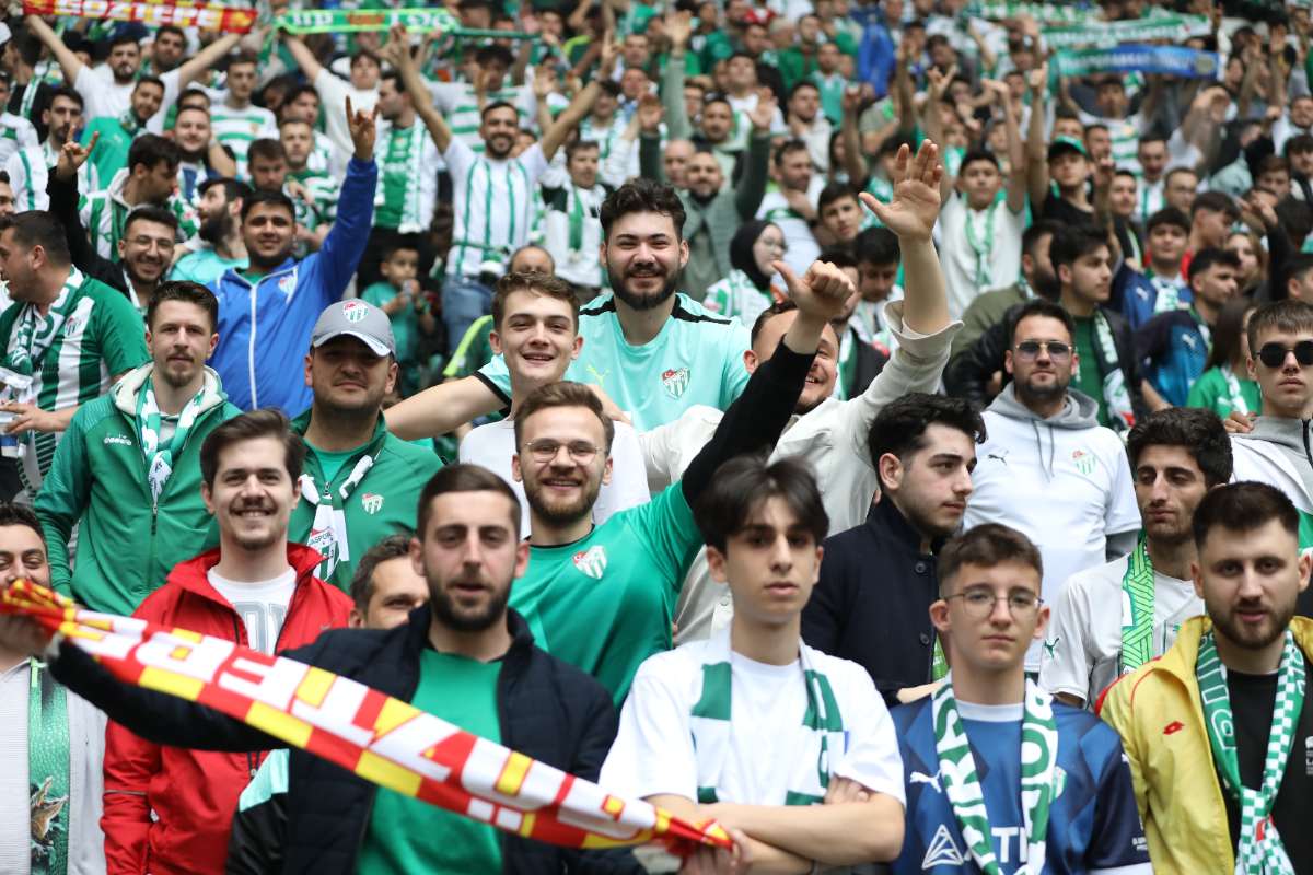 (FOTO GALERİ) BURSASPOR - 23 ELAZIĞ FK TARAFTAR FOTOĞRAFLARI - 2