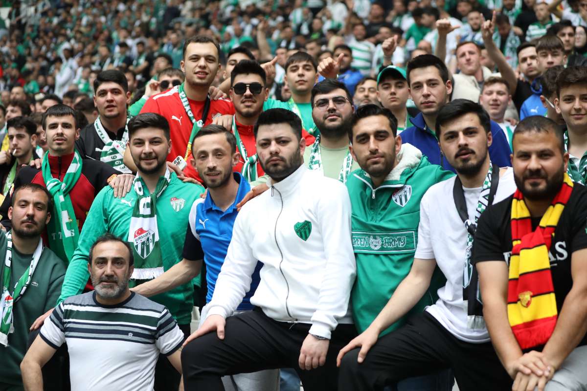 (FOTO GALERİ) BURSASPOR - 23 ELAZIĞ FK TARAFTAR FOTOĞRAFLARI - 2