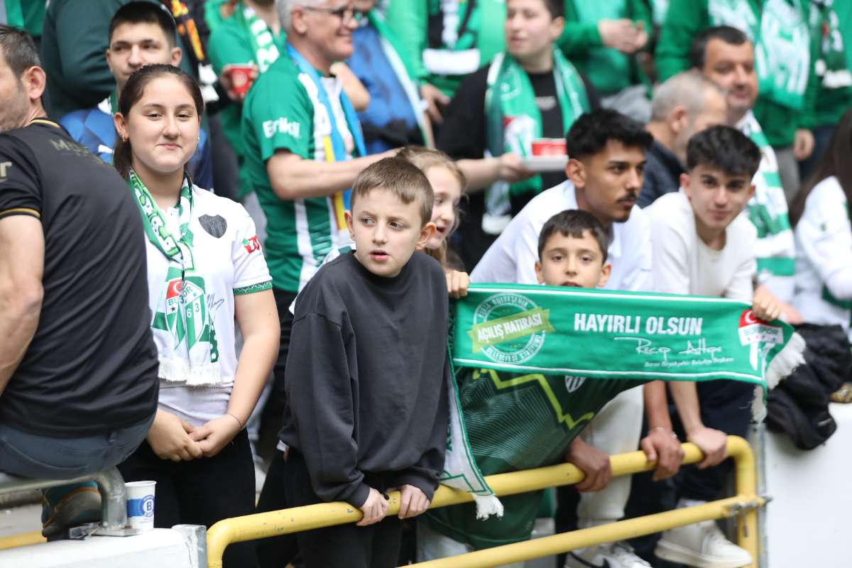(FOTO GALERİ) BURSASPOR - 23 ELAZIĞ FK TARAFTAR FOTOĞRAFLARI - 2