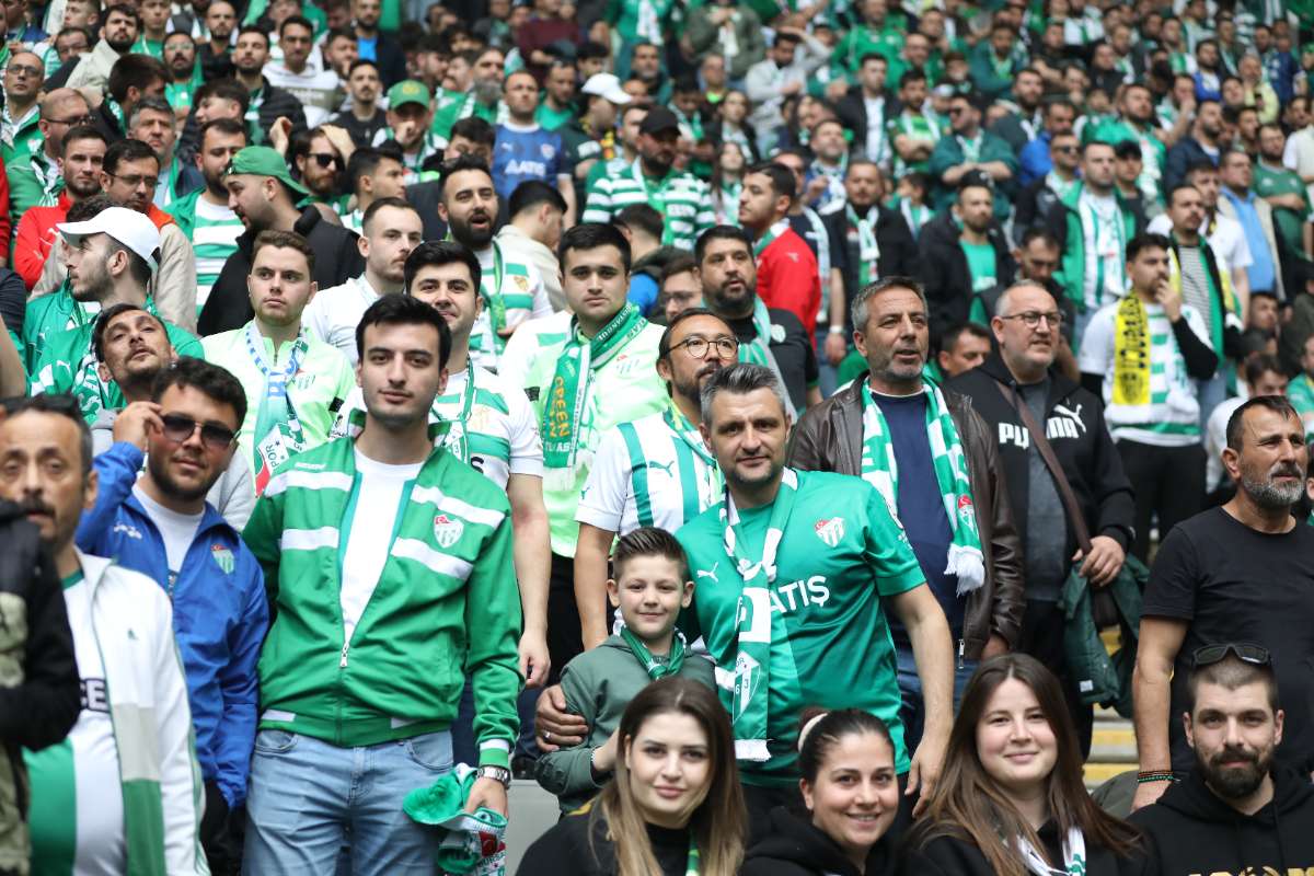 (FOTO GALERİ) BURSASPOR - 23 ELAZIĞ FK TARAFTAR FOTOĞRAFLARI - 2