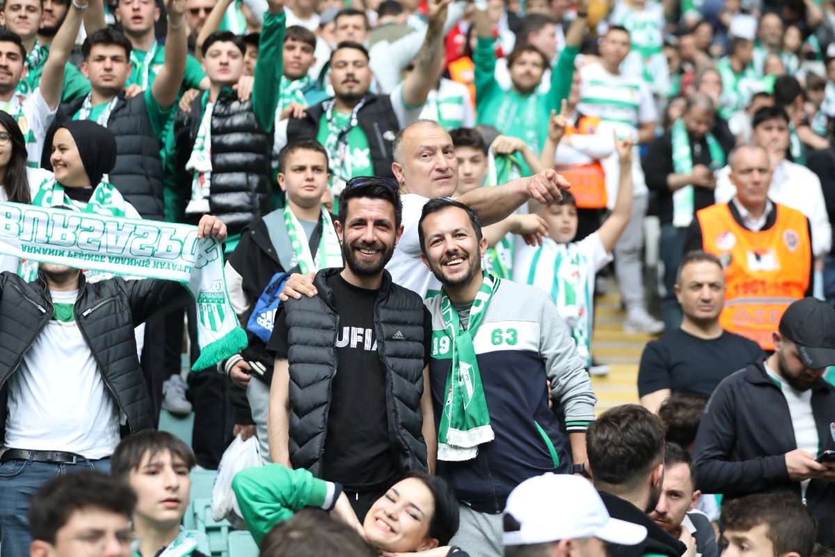 (FOTO GALERİ) BURSASPOR - 23 ELAZIĞ FK TARAFTAR FOTOĞRAFLARI - 2