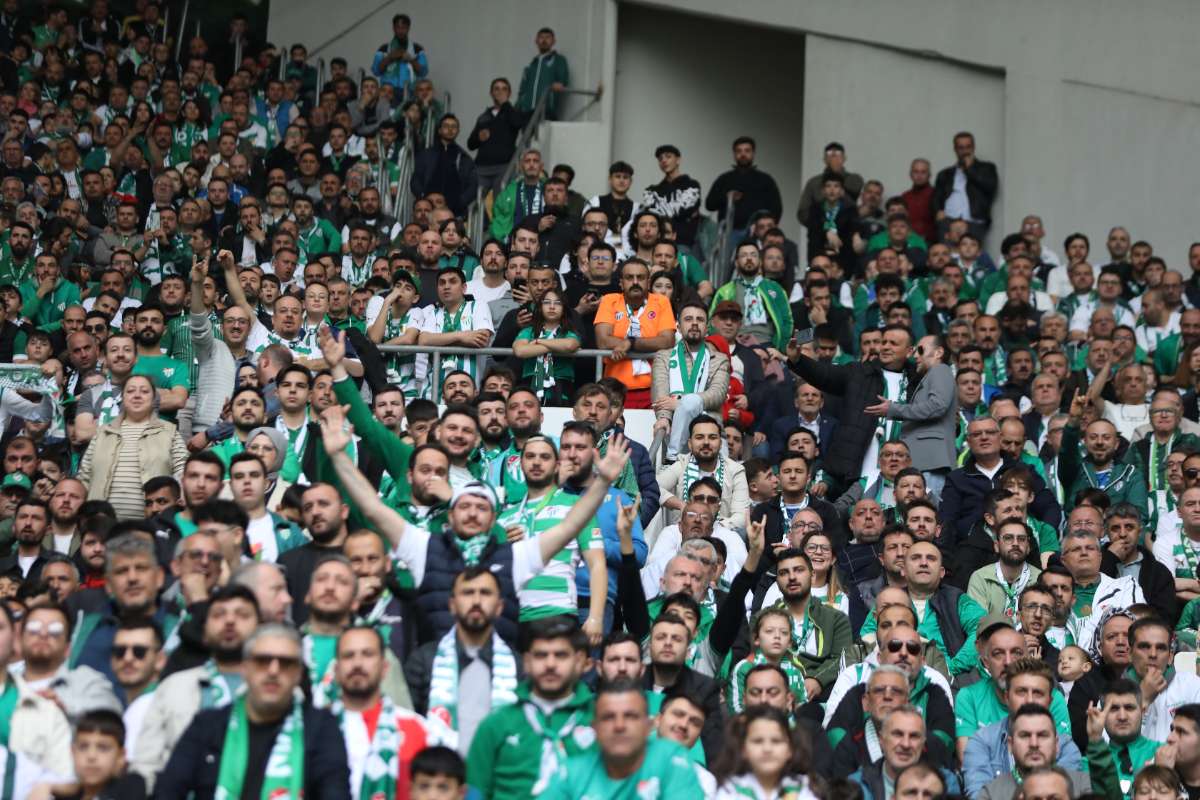 (FOTO GALERİ) BURSASPOR - 23 ELAZIĞ FK TARAFTAR FOTOĞRAFLARI - 2