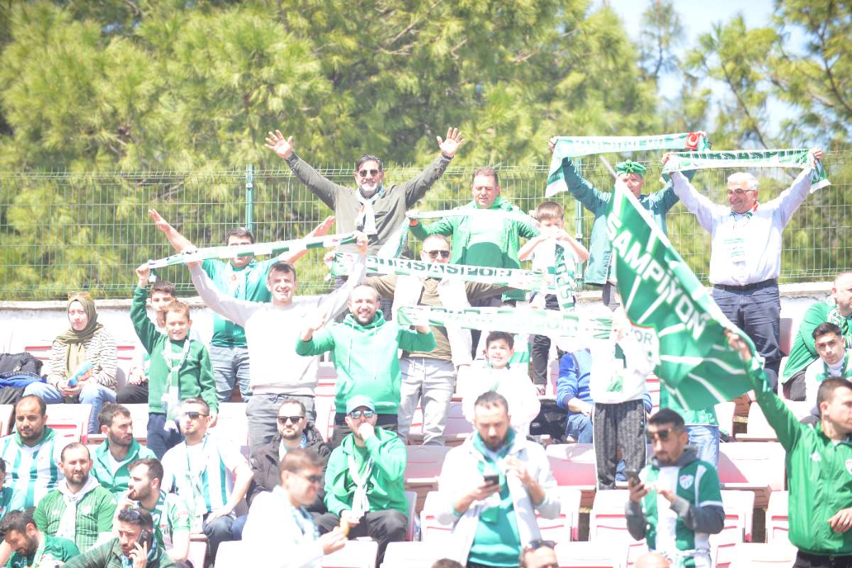(FOTO GALERİ) Hopaspor-BURSASPOR Şampiyonluk (1)