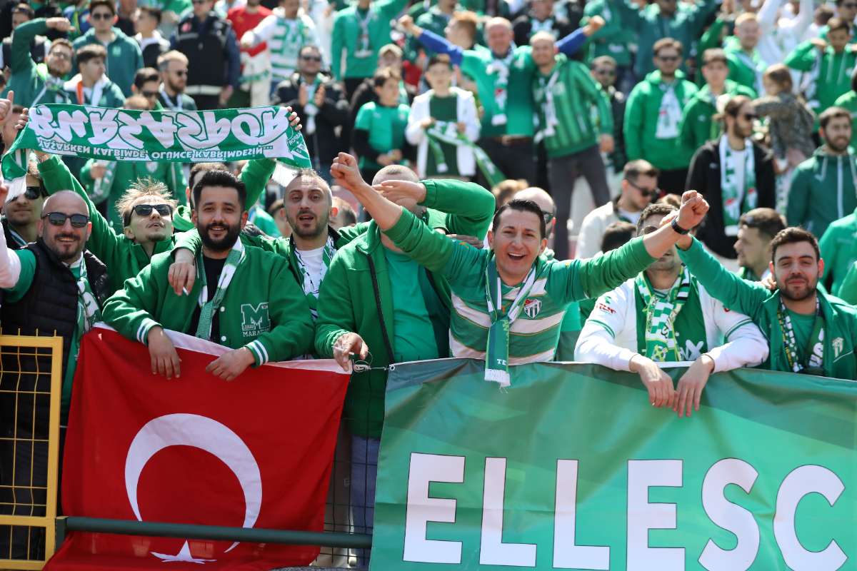 (FOTO GALERİ) Hopaspor-BURSASPOR Şampiyonluk (2)