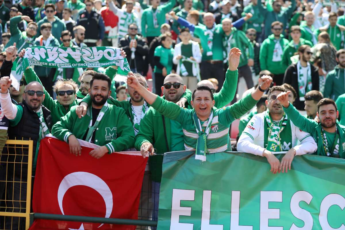 (FOTO GALERİ) Hopaspor-BURSASPOR Şampiyonluk (2)
