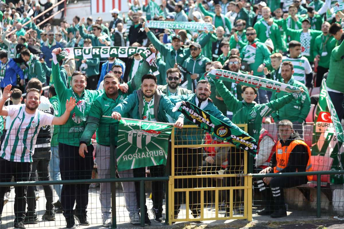 (FOTO GALERİ) Hopaspor-BURSASPOR Şampiyonluk (2)