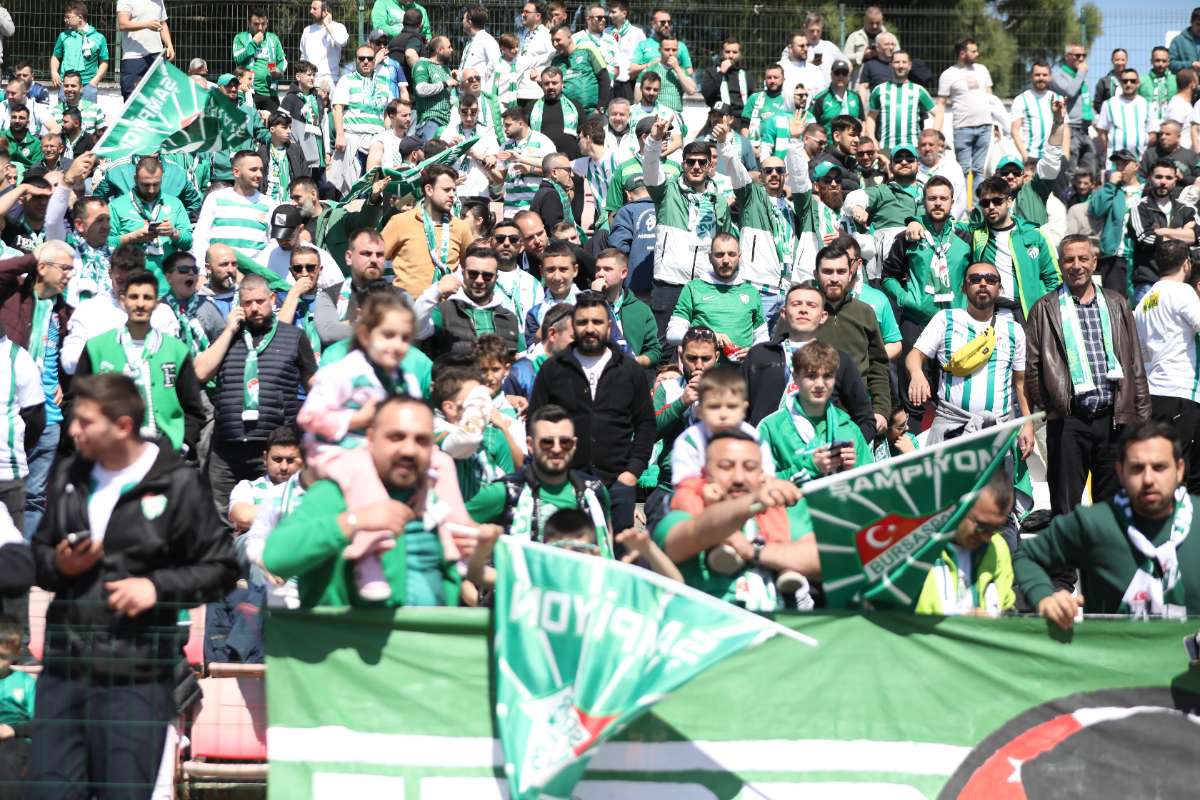 (FOTO GALERİ) Hopaspor-BURSASPOR Şampiyonluk (2)