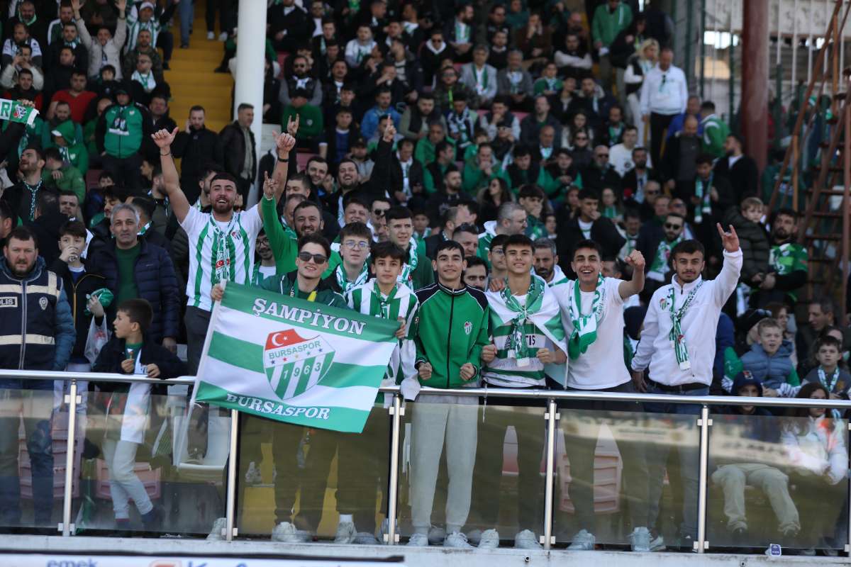 (FOTO GALERİ) Hopaspor-BURSASPOR Şampiyonluk (3)