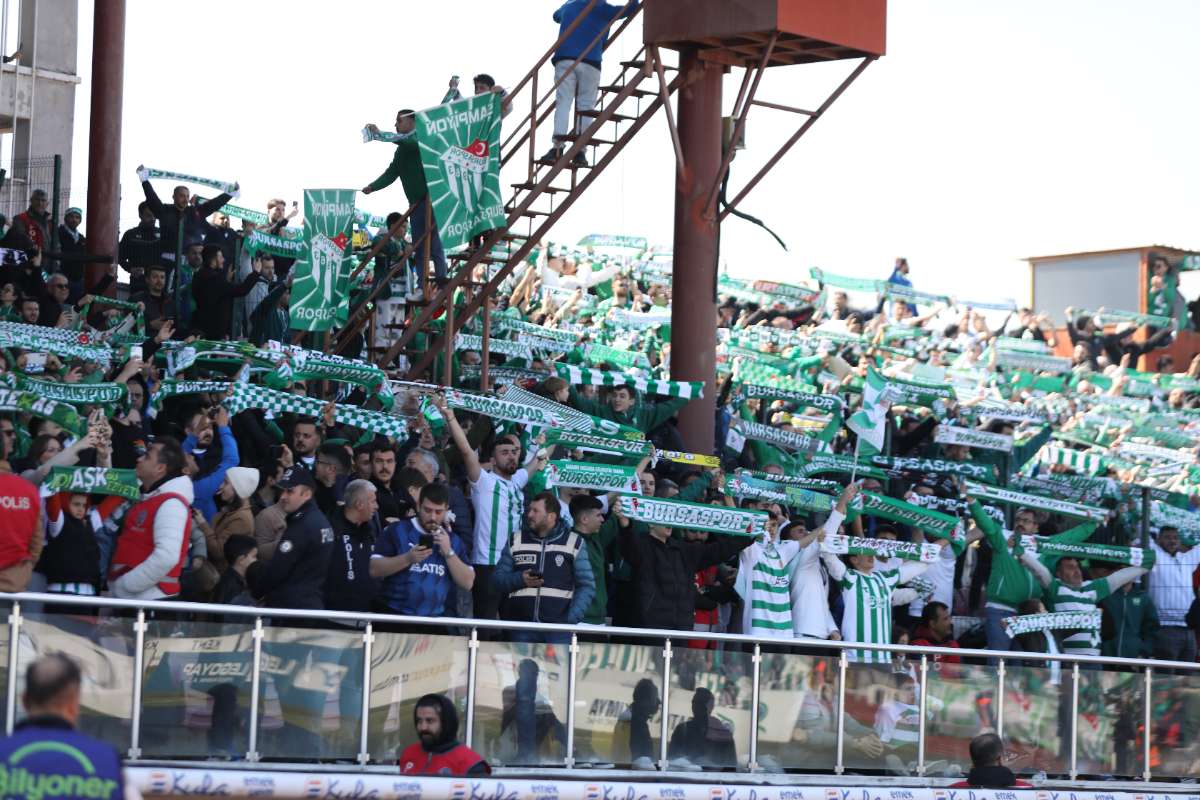 (FOTO GALERİ) Hopaspor-BURSASPOR Şampiyonluk (3)
