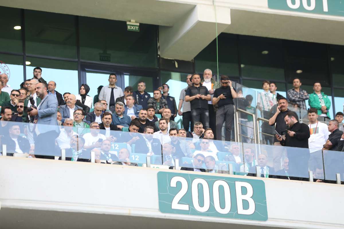 (FOTO GALERİ) BURSASPOR-BORNOVA FK TARAFTAR FOTOĞRAFLARI-2