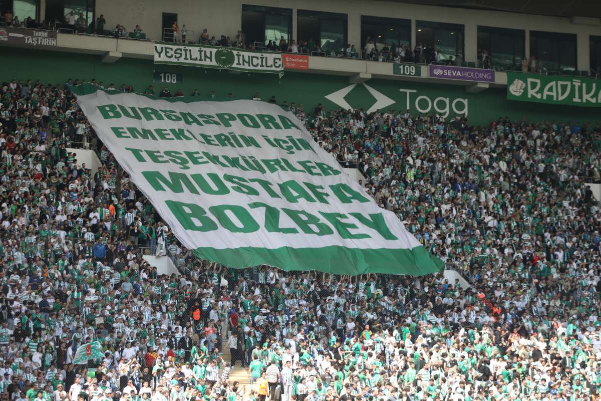 (FOTO GALERİ) BURSASPOR-BORNOVA FK TARAFTAR FOTOĞRAFLARI-2