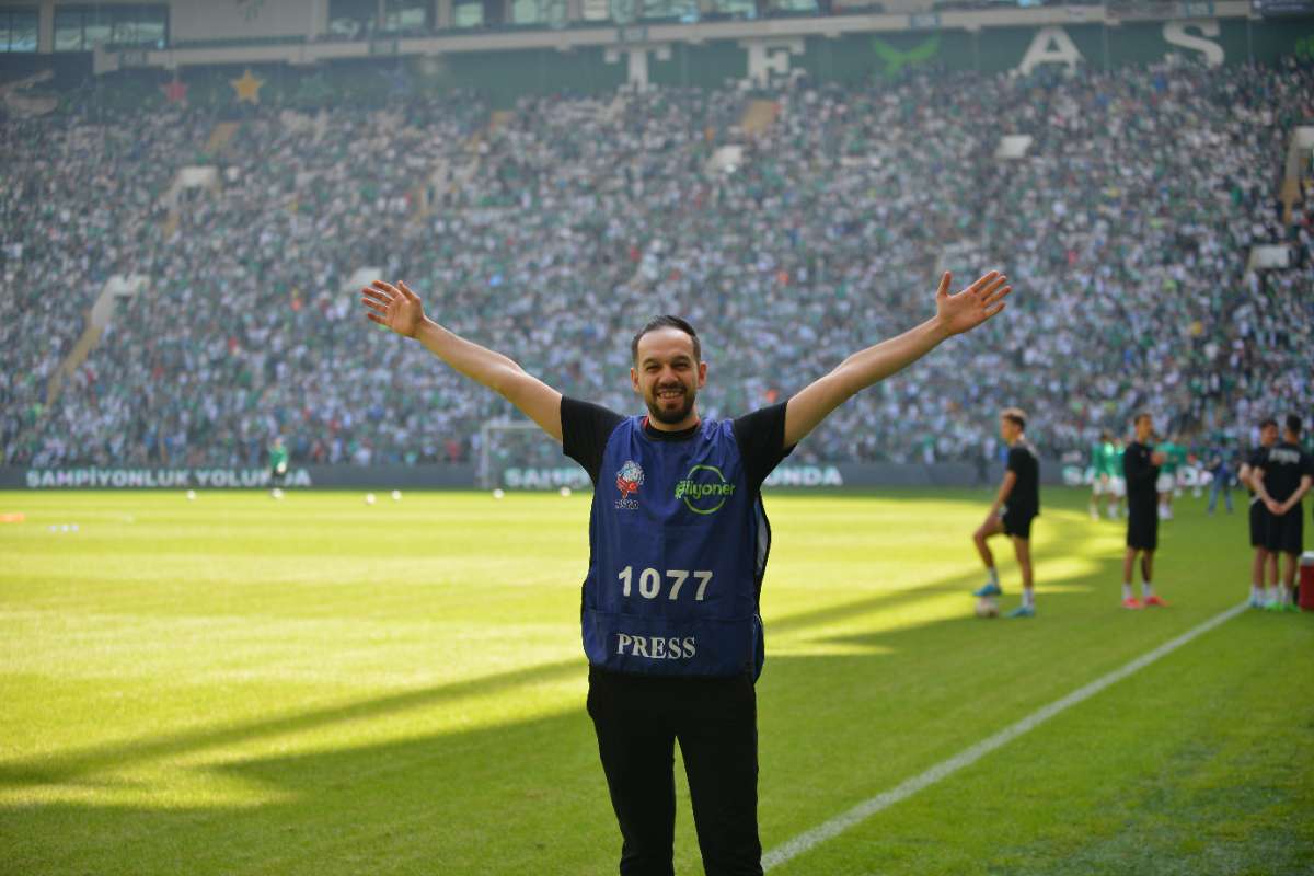 (FOTO GALERİ) BURSASPOR-BORNOVA FK TARAFTAR FOTOĞRAFLARI-3
