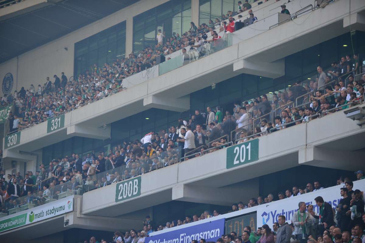 (FOTO GALERİ) BURSASPOR-BORNOVA FK TARAFTAR FOTOĞRAFLARI-3