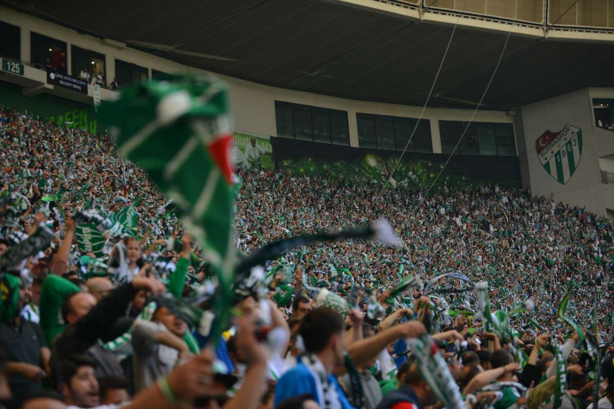 (FOTO GALERİ) BURSASPOR-BORNOVA FK TARAFTAR FOTOĞRAFLARI-3