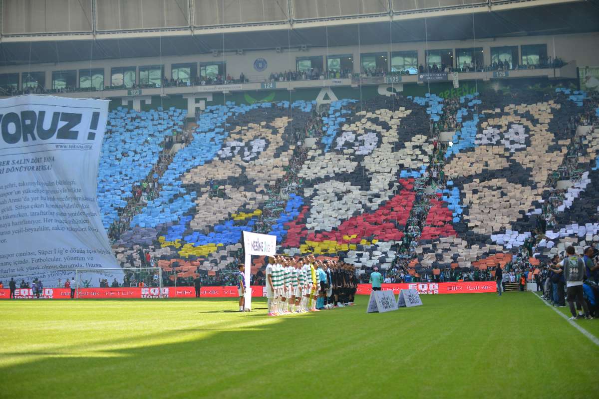 (FOTO GALERİ) BURSASPOR-BORNOVA FK TARAFTAR FOTOĞRAFLARI-3