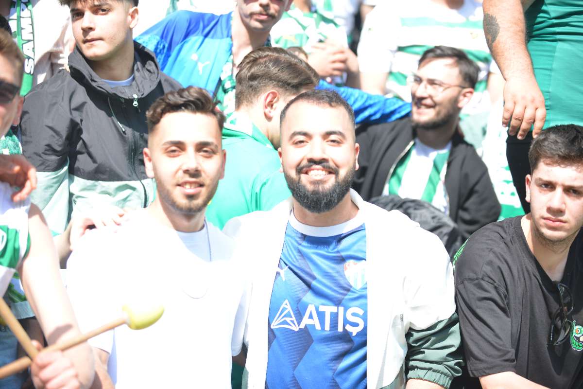 (FOTO GALERİ) BURSASPOR-BORNOVA FK TARAFTAR FOTOĞRAFLARI-3