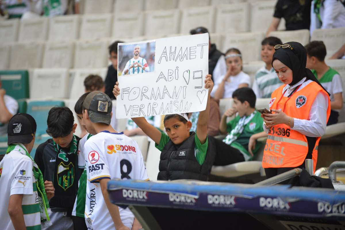 (FOTO GALERİ) BURSASPOR-BORNOVA FK TARAFTAR FOTOĞRAFLARI-3