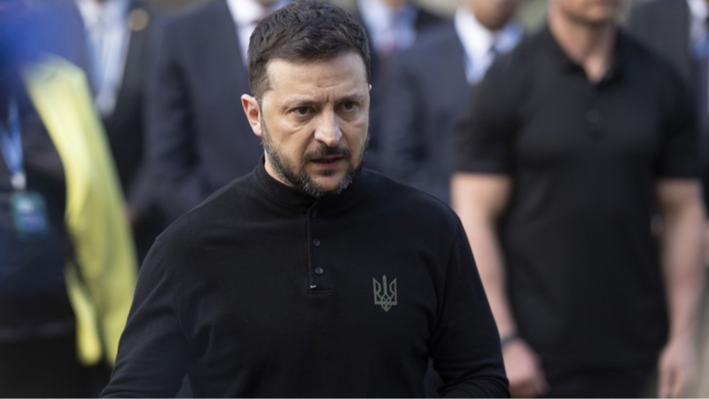 Zelenskiy: "Koşulsuz ve tam bir ateşkesin ilk adım olması gerektiği konusunda ısrar ediyoruz"
