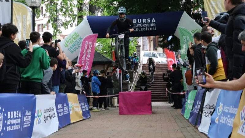 Bursa'da extrem bisiklet rüzgarı