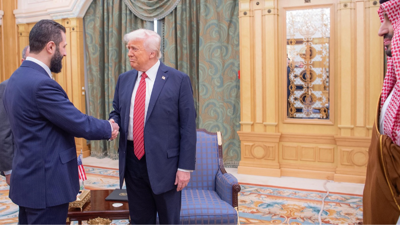 Trump: ''Suriye'ye yaptırımları kaldırıyoruz"