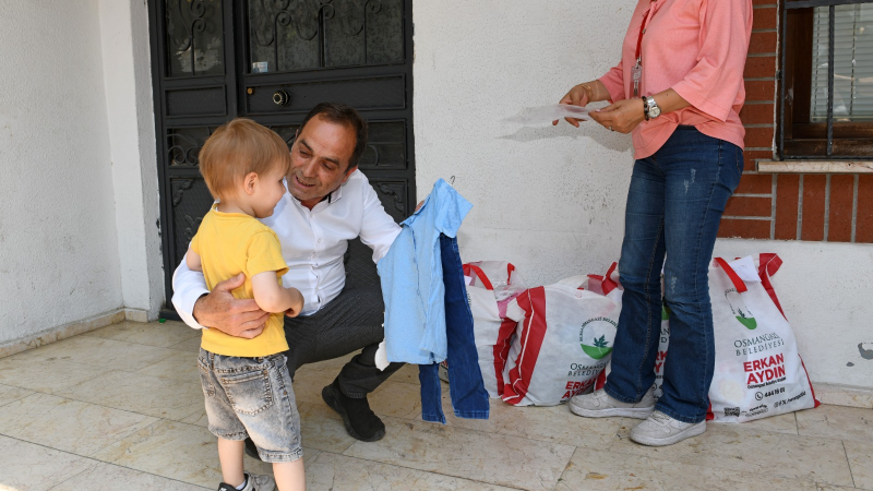 Osmangazili çocuklar bayram sevincini erken yaşadı