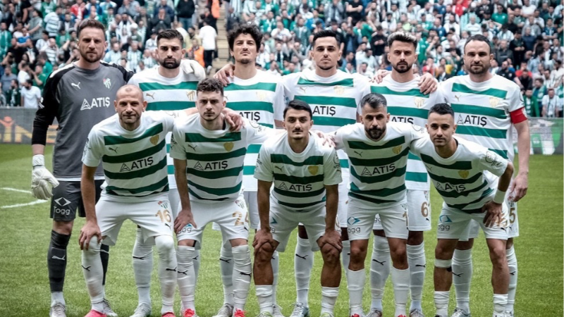Bursaspor'da vedalar başladı