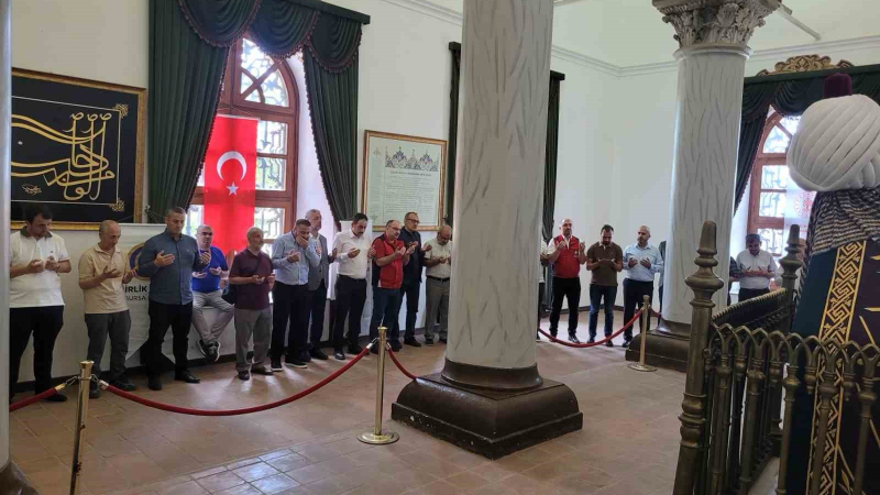 1.Murat kabri başında anıldı