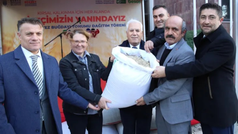 Büyükşehir’den kırsala destek