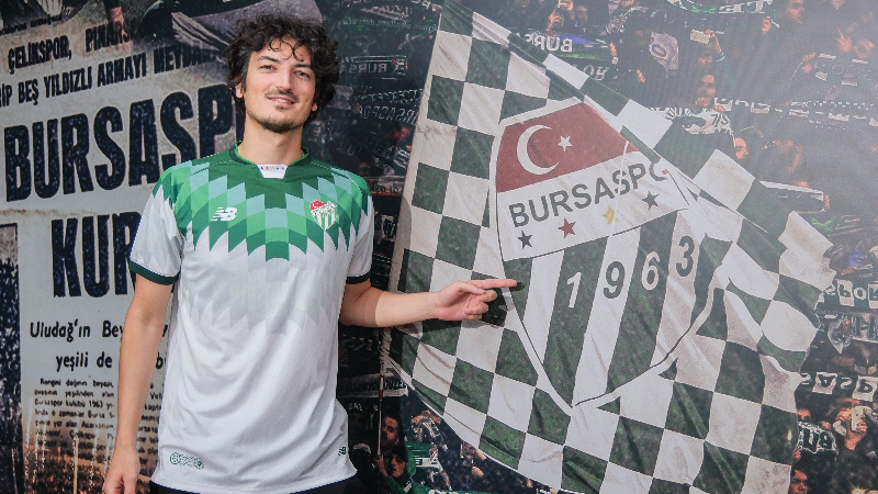 Bursaspor, Furkan Emre Ünver ile Sözleşme Yeniledi