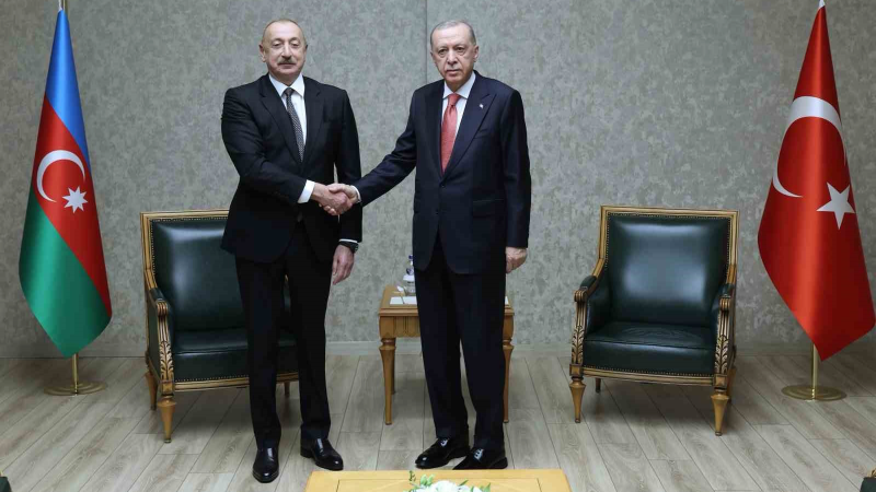 Cumhurbaşkanı Erdoğan, Azerbaycan Cumhurbaşkanı Aliyev ile görüştü