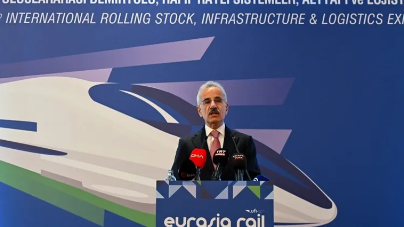 Raylı sistemlere 500 milyon liralık destek
