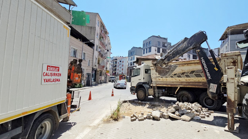 Mudanya’da yol genişletme çalışmaları başladı