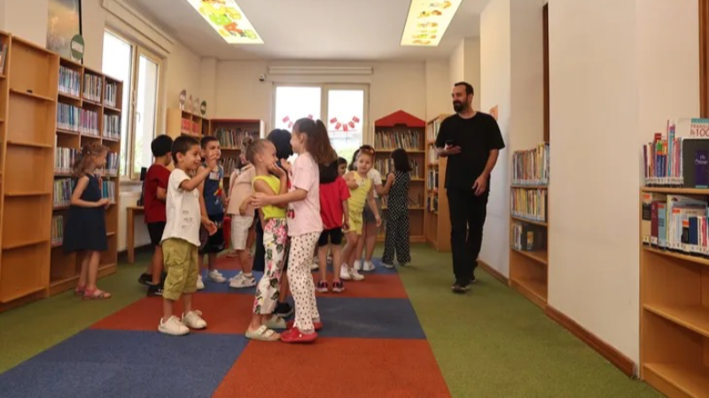 Nilüfer'de anneler ve çocuklar kütüphanelerde buluşuyor