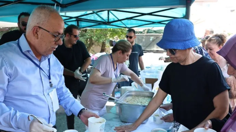 Nilüfer’de aşure bereketi