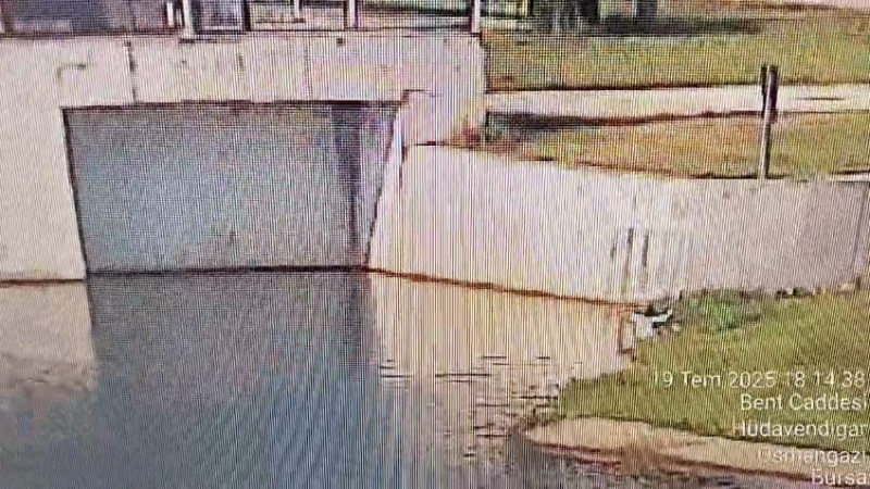 Nilüfer Çayına düşen 1,5 yaşındaki çocuk kurtarıldı