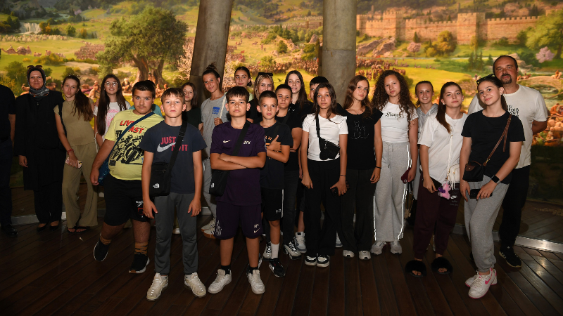Kardeş iki şehir arasında öğrenci değişim programı