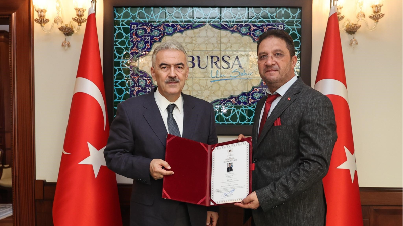 Osman Başeğmez'den Vali Ayyıldız'a veda ziyareti