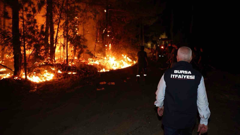 Mustafa Bozbey, yangınla ilgili 2 şüphelinin yakalandığını açıkladı