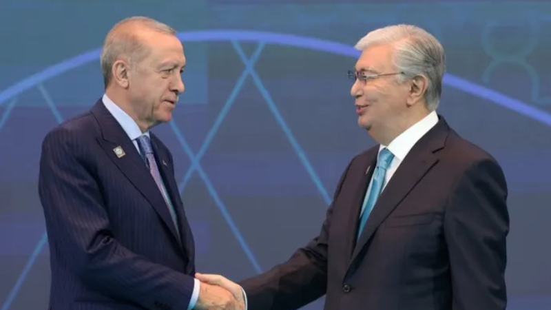 Tokayev Türkiye'ye geliyor