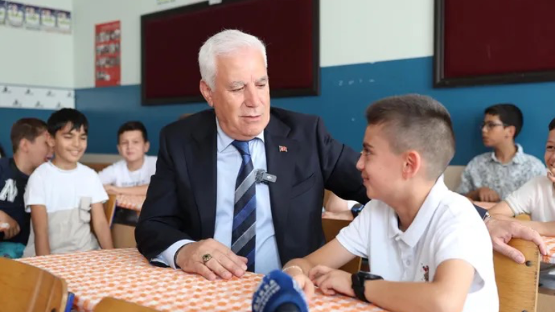 Büyükşehir'den okula başlama desteği