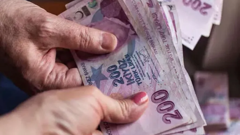 Zamlı yaşlı ve engelli aylıkları hesaplarda