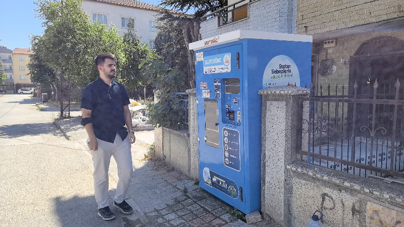 Bursa'da genç girişimci, kaliteli suyu ucuza satıyor