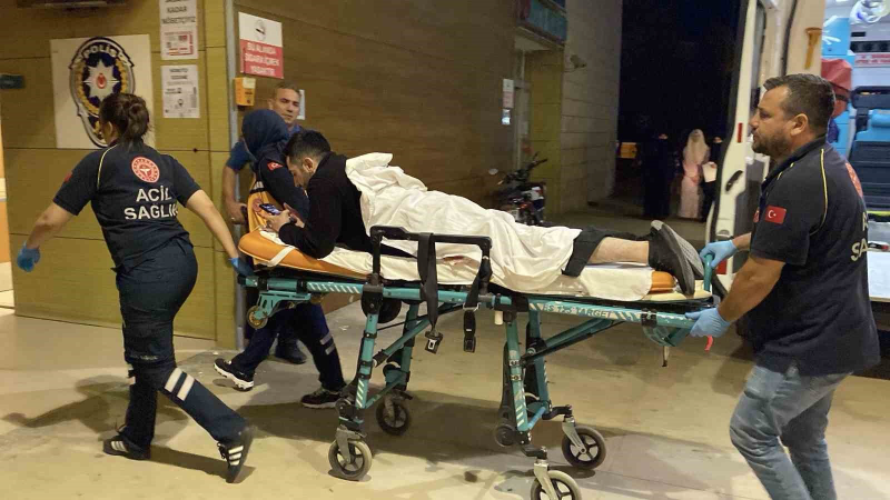 İnegöl'de kavgayı ayırmaya çalışan güvenlik görevlisi yaralandı