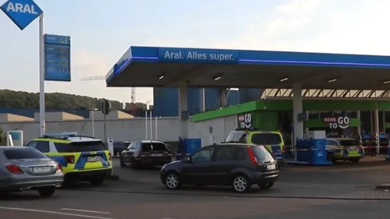 Almanya'da bir Türk, polis başkomiserini öldürdü