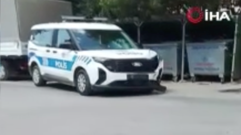 Polisten kaçarken polis aracına çarptı