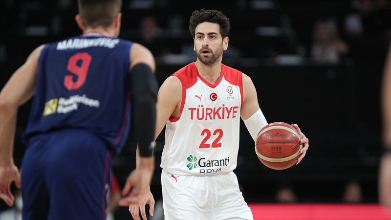 12 DEV ADAM LETONYA KARŞIŞINDA