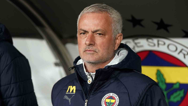 Mourinho tazminata doymuyor