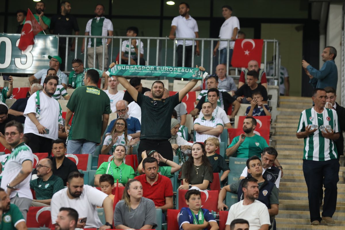 (FOTO GALERİ) Bursaspor-1461 Trabzon FK taraftar fotoğrafları