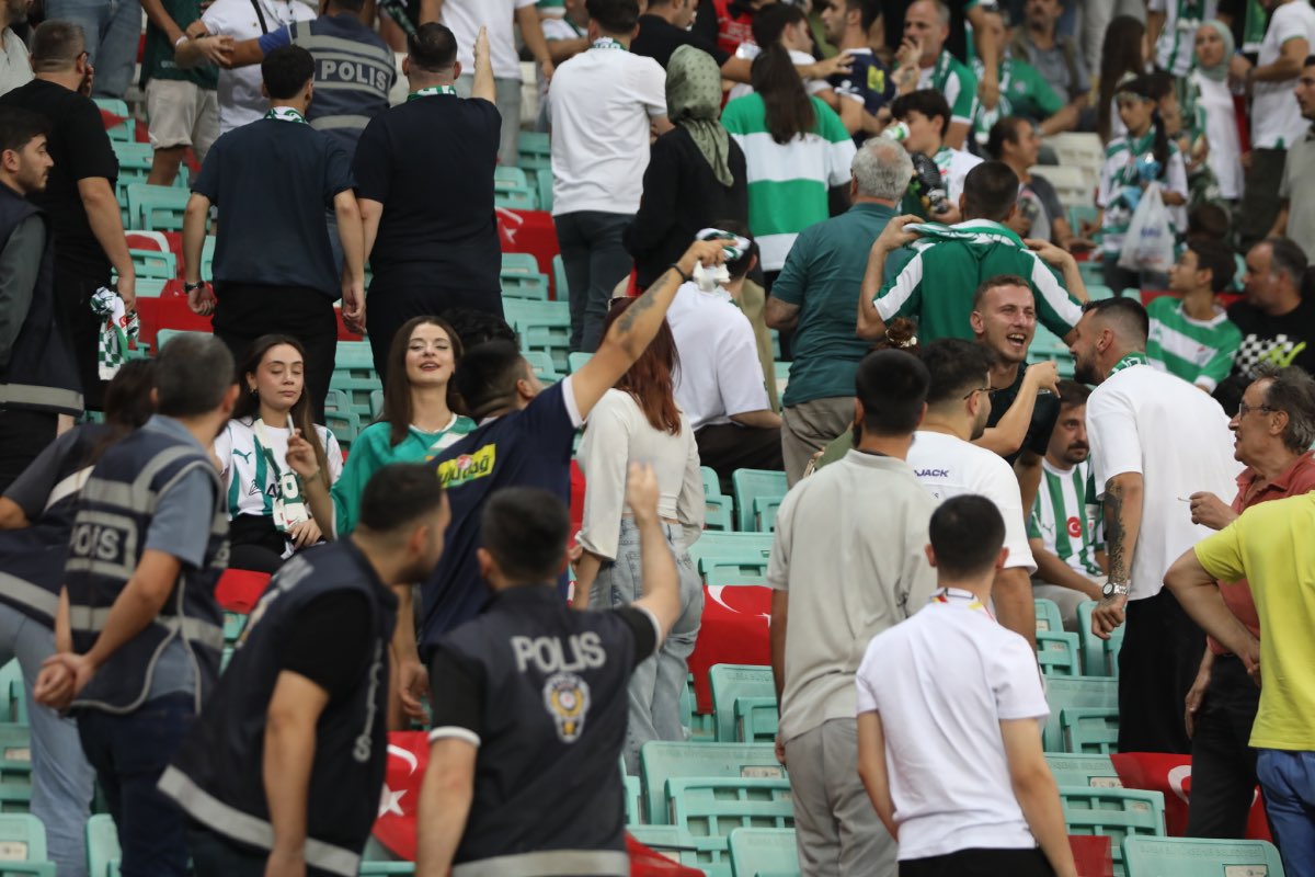 (FOTO GALERİ) Bursaspor-1461 Trabzon FK taraftar fotoğrafları  -2